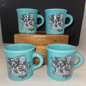 4 Homer Laughlin Warner Brothers Looney Tunes Taz & Bugs Bunny Sip and Slurp Mug